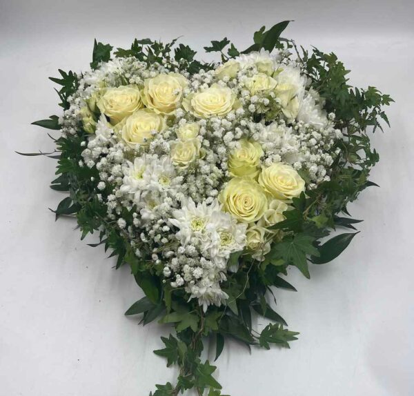 Funeral white Heart delivery